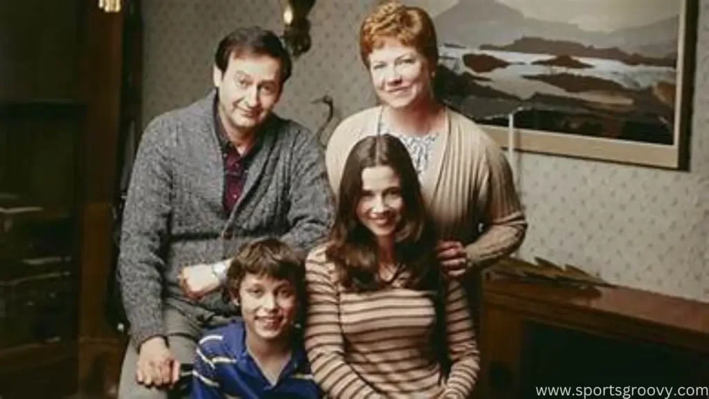 Comedian star Joe Flaherty and his family photo