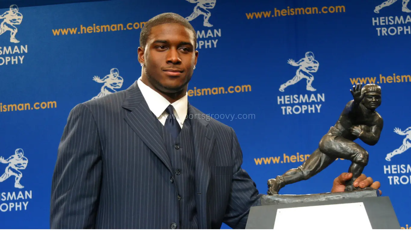 Former USC and NFL running back Reggie Bush is seeing the Heisman Trophy, which he won in 2005, returned to him.