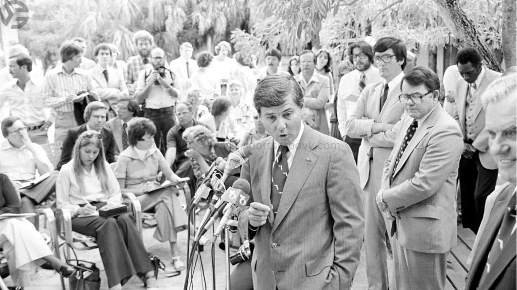 Gov.-elect Bob Graham talks to members of the press, Wednesday, Nov. 8, 1978 poolside at his Miami hotel after his Tuesday night victory over opponent Jack Eckerd.