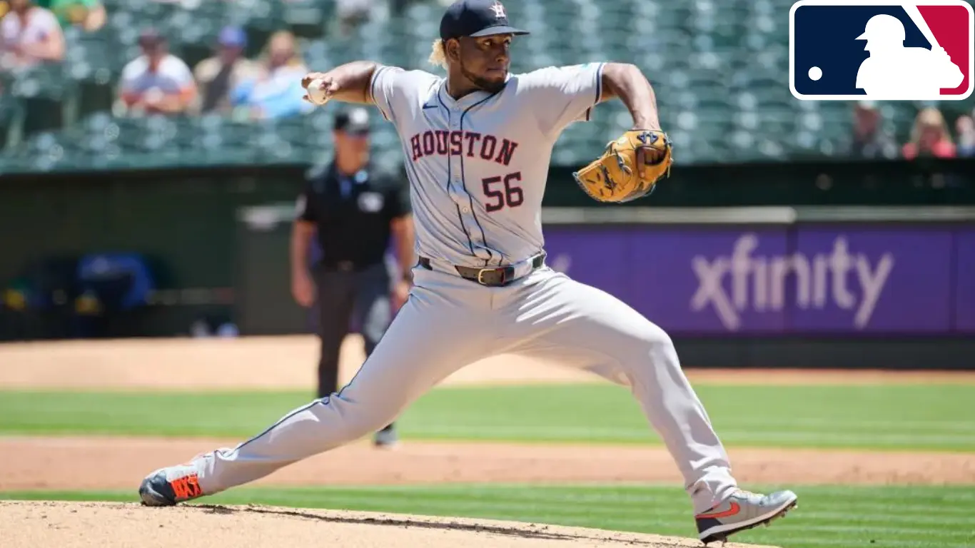 Baseball throw by a player