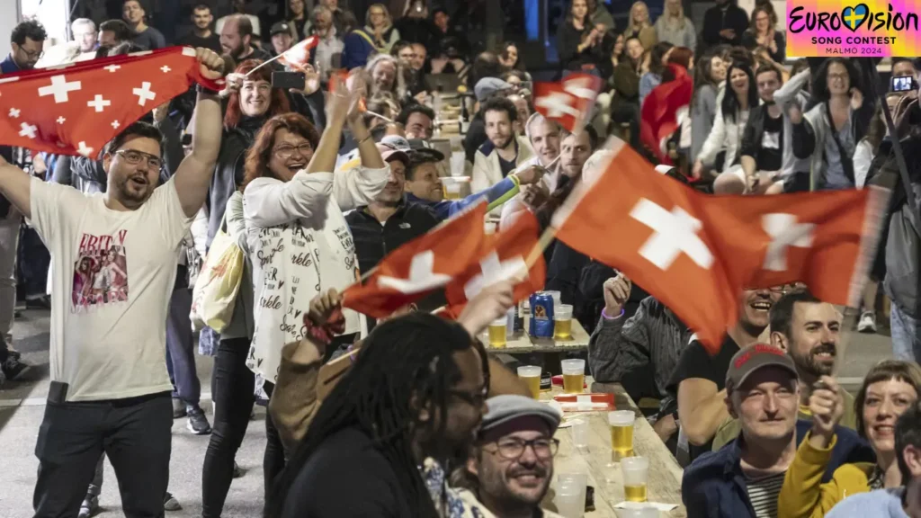 Supporters of Singer Nemo.