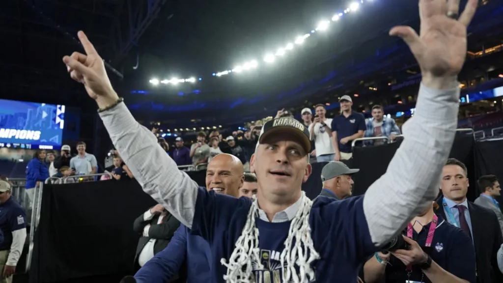 Dan Hurley of UConn has become the most sought-after coach in basketball.